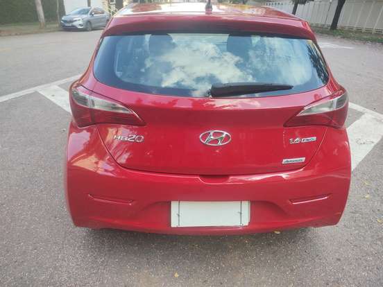 HYUNDAI-HB20-1.6 COMFORT PLUS 16V FLEX 4P AUTOMÁTICO HYUNDAI-HB20-2015