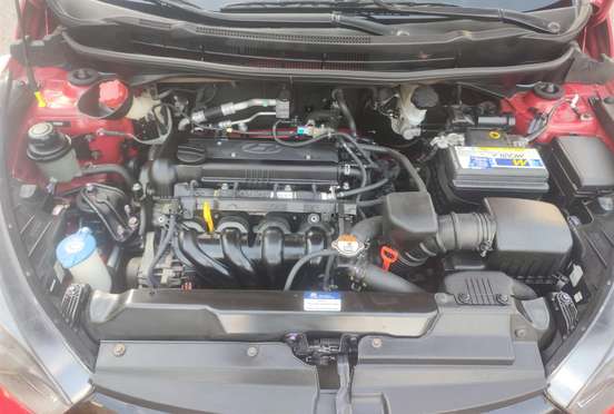 HYUNDAI-HB20-2015