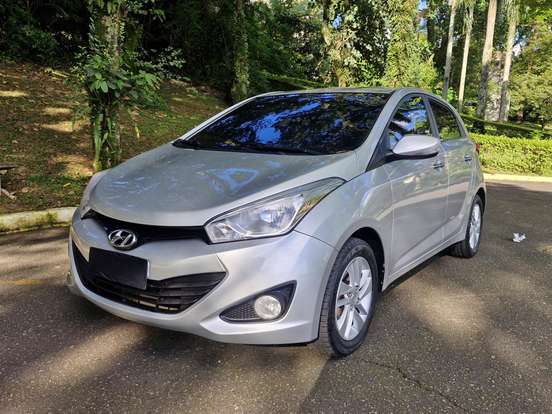 HYUNDAI-HB20-2015