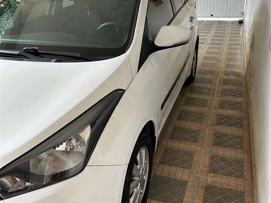 HYUNDAI-HB20S-1.6 COMFORT STYLE 16V FLEX 4P MANUAL HYUNDAI-HB20S-2014