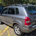 HYUNDAI TUCSON 2.0 MPFI GLS 16V 143CV 2WD FLEX 4P AUTOMÁTICO HYUNDAI TUCSON 2.0 MPFI GLS 16V 143CV 2WD FLEX 4P AUTOMÁTICO