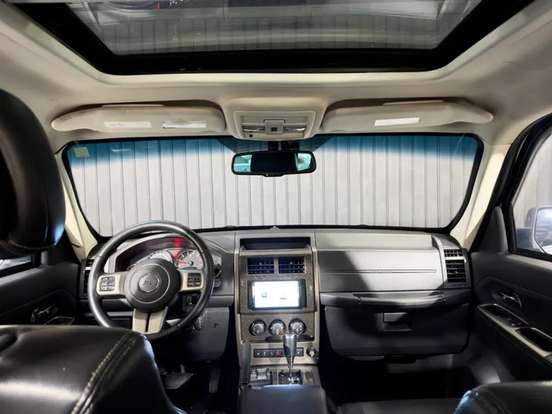 JEEP-CHEROKEE-2012