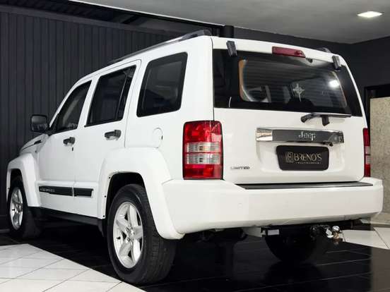 JEEP-CHEROKEE-2012