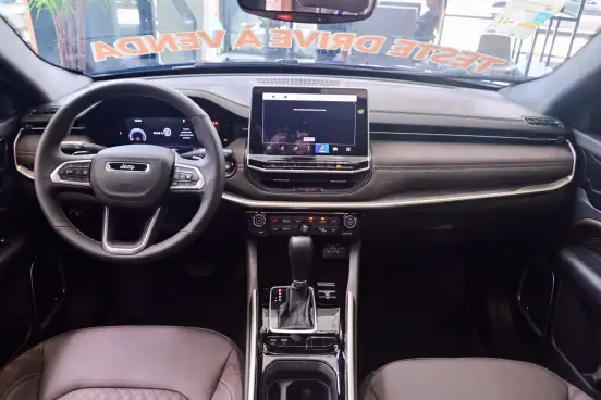 JEEP-COMMANDER-2025