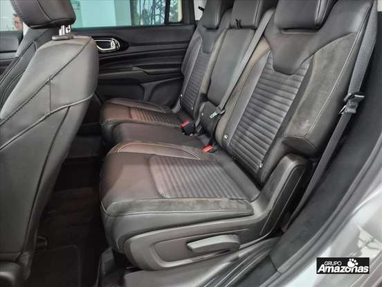 JEEP-COMMANDER-1.3 T270 TURBO FLEX LIMITED AT6 JEEP-COMMANDER-2025