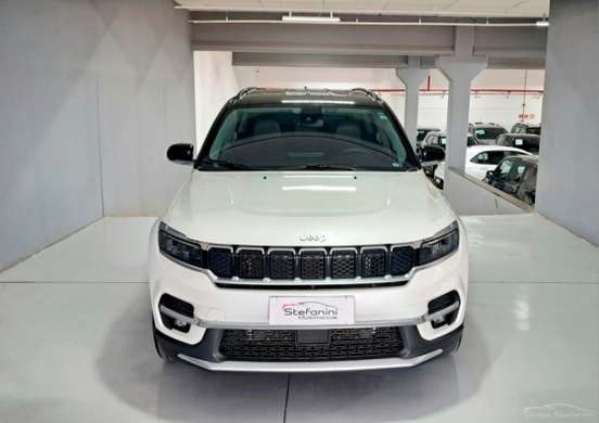 JEEP-COMMANDER-2024