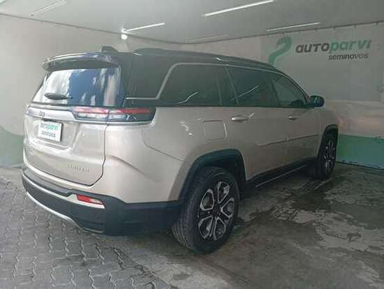 JEEP-COMMANDER-2022