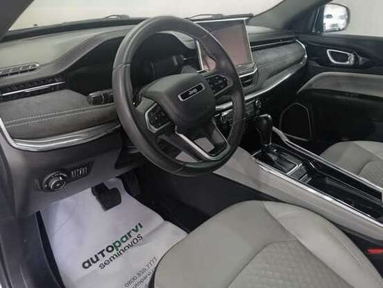 JEEP-COMMANDER-2022