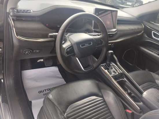 JEEP-COMMANDER-2023