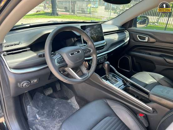 JEEP-COMMANDER-1.3 T270 TURBO FLEX LONGITUDE AT6 JEEP-COMMANDER-2024