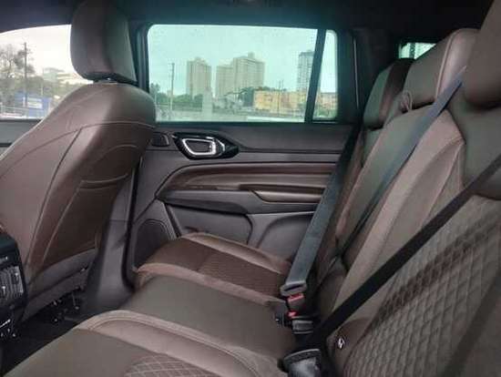 JEEP-COMMANDER-1.3 T270 TURBO FLEX OVERLAND AT6 JEEP-COMMANDER-2024