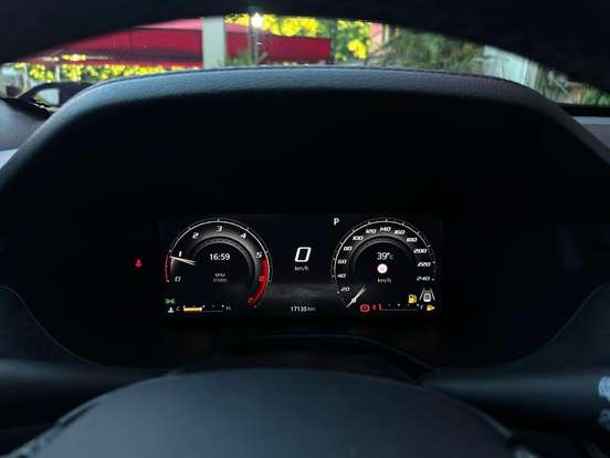 JEEP-COMMANDER-2025