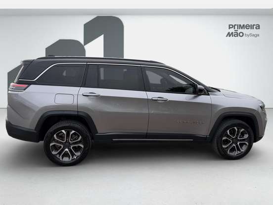 JEEP-COMMANDER-2023