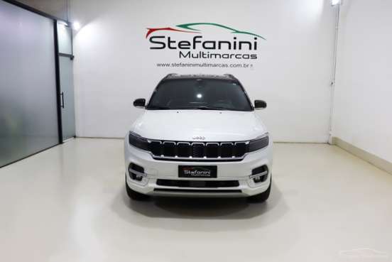 JEEP-COMMANDER-2024