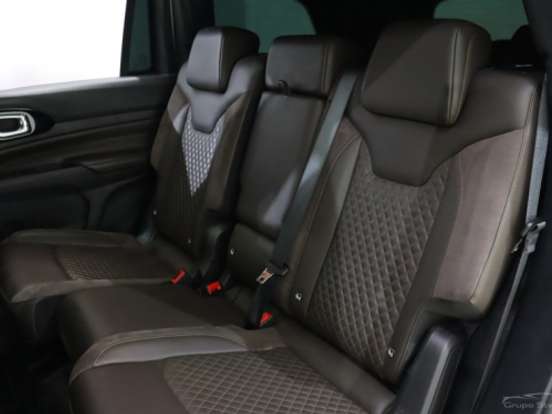 JEEP-COMMANDER-2.0 TD380 TURBO DIESEL OVERLAND AT9 JEEP-COMMANDER-2024