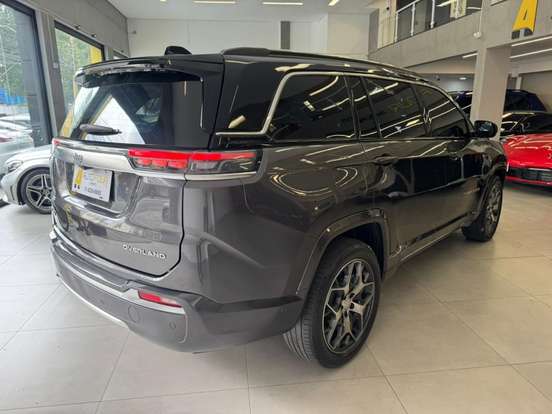 JEEP-COMMANDER-2022