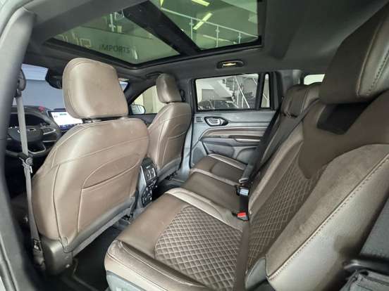 JEEP-COMMANDER-2.0 TD380 TURBO DIESEL OVERLAND AT9 JEEP-COMMANDER-2022