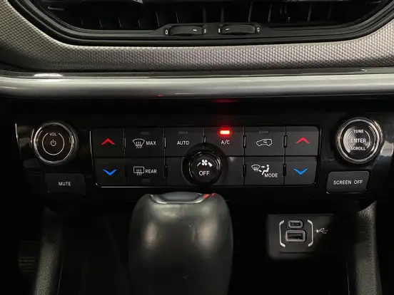 JEEP-COMPASS-1.3 T270 TURBO FLEX LONGITUDE AT6 JEEP-COMPASS-2021
