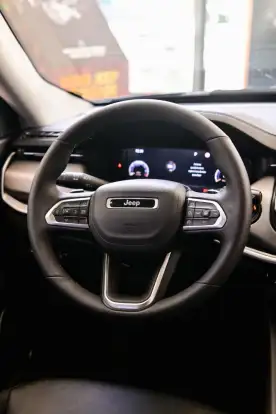 JEEP-COMPASS-2025