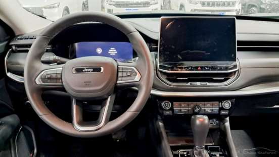 JEEP-COMPASS-2024