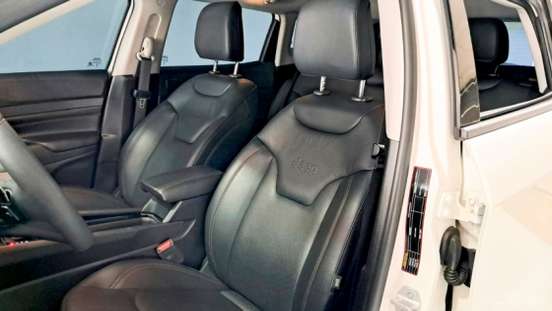 JEEP-COMPASS-2024
