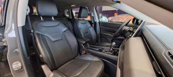 JEEP-COMPASS-2025