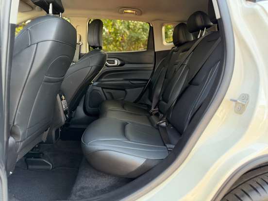 JEEP-COMPASS-1.3 T270 TURBO FLEX LONGITUDE AT6 JEEP-COMPASS-2024