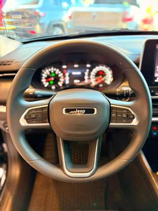 JEEP-COMPASS-2025