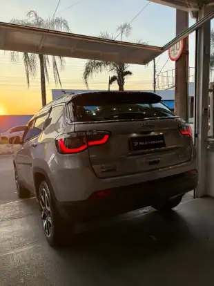 JEEP-COMPASS-2021