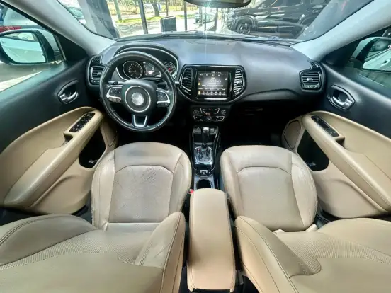 JEEP-COMPASS-2.0 16V FLEX LIMITED AUTOMÁTICO JEEP-COMPASS-2017