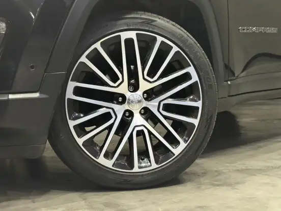 JEEP-COMPASS-2.0 16V FLEX LONGITUDE AUTOMÁTICO JEEP-COMPASS-2019