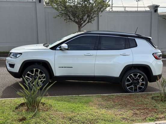 JEEP-COMPASS-2.0 16V DIESEL LIMITED 4X4 AUTOMÁTICO JEEP-COMPASS-2019