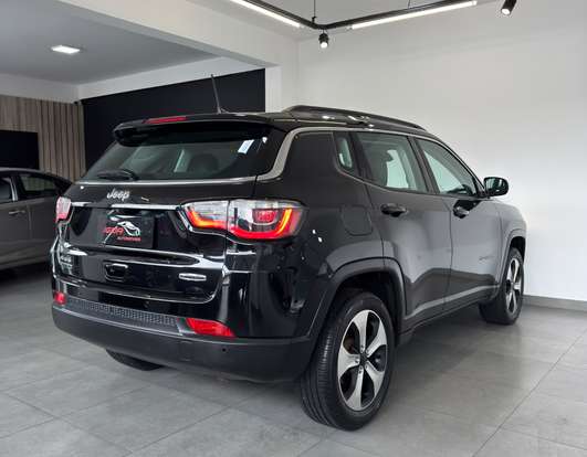 JEEP-COMPASS-2.0 16V DIESEL LONGITUDE 4X4 AUTOMÁTICO JEEP-COMPASS-2017