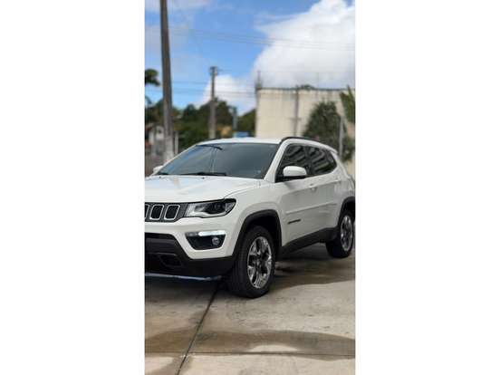 JEEP-COMPASS-2.0 16V DIESEL LONGITUDE 4X4 AUTOMÁTICO JEEP-COMPASS-2018