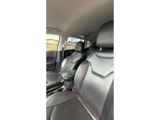 JEEP-COMPASS-2.0 16V DIESEL LONGITUDE 4X4 AUTOMÁTICO JEEP-COMPASS-2018