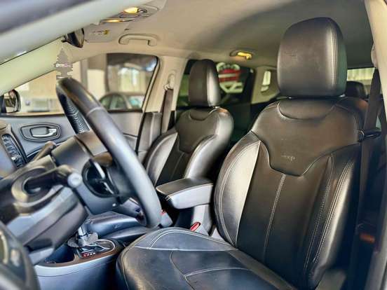 JEEP-COMPASS-2.0 16V FLEX LONGITUDE AUTOMÁTICO JEEP-COMPASS-2017