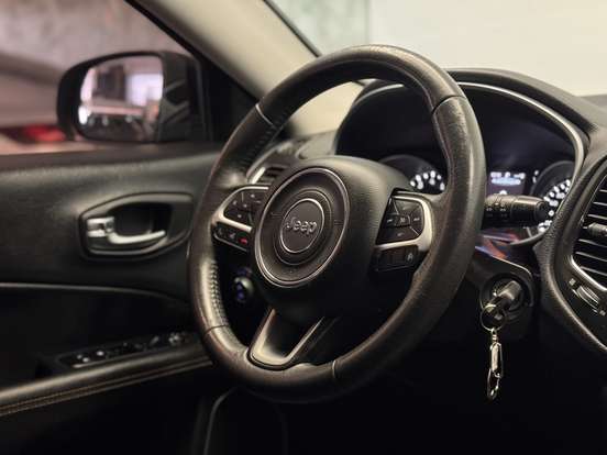 JEEP-COMPASS-2017