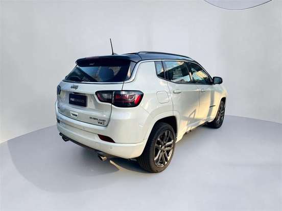JEEP-COMPASS-2024