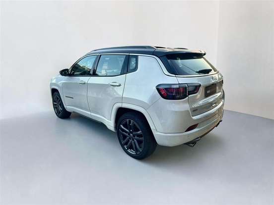 JEEP-COMPASS-2.0 HURRICANE 4 TURBO GASOLINA OVERLAND AT9 JEEP-COMPASS-2024
