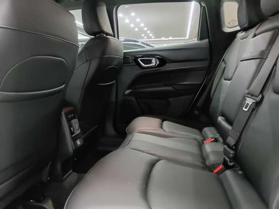 JEEP-COMPASS-2.0 HURRICANE 4 TURBO GASOLINA OVERLAND AT9 JEEP-COMPASS-2025