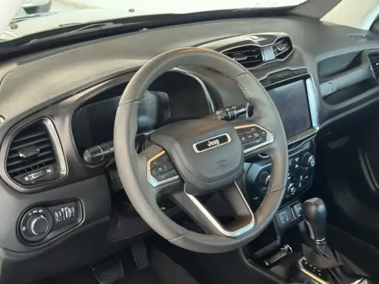 JEEP-RENEGADE-2024