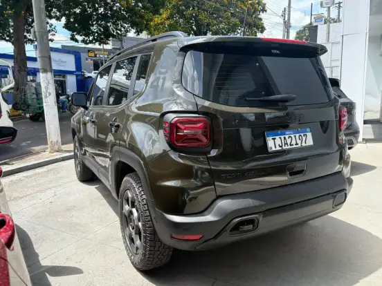 JEEP-RENEGADE-2024