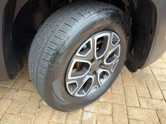JEEP-RENEGADE-2018