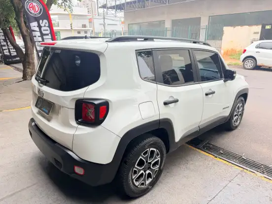 JEEP-RENEGADE-2018