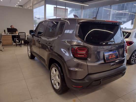 JEEP-RENEGADE-2024
