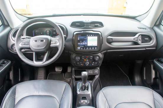 JEEP-RENEGADE-2022