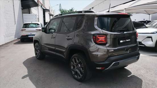 JEEP-RENEGADE-2022
