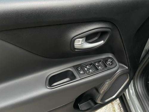 JEEP-RENEGADE-2022
