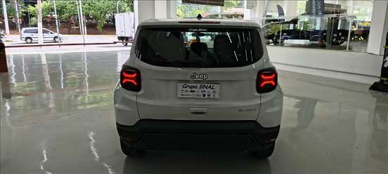 JEEP-RENEGADE-2025