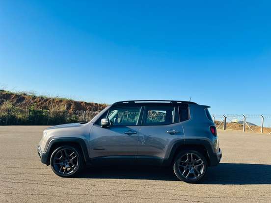 JEEP-RENEGADE-1.8 16V FLEX LIMITED 4P AUTOMÁTICO JEEP-RENEGADE-2018